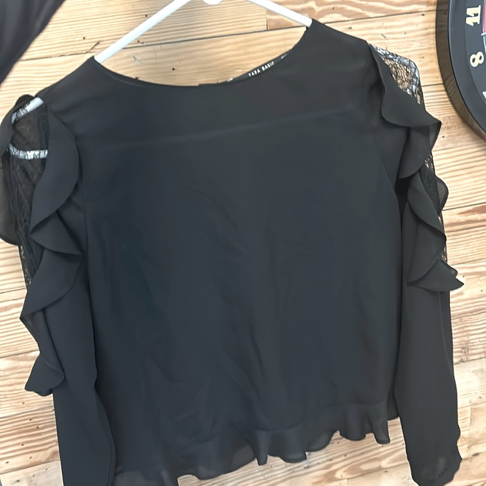 Zara basic collection black top